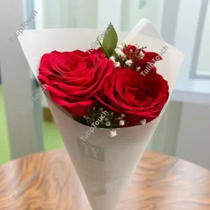 3 Red Rose Bouquet