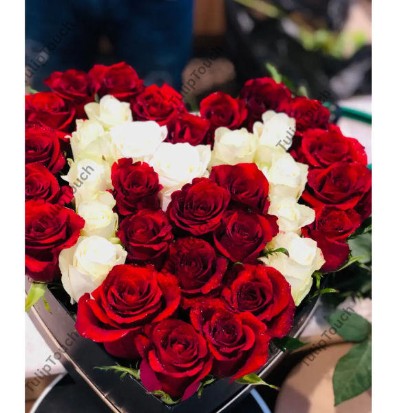 red rose box