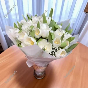 Elegant White Lilies Bouquet